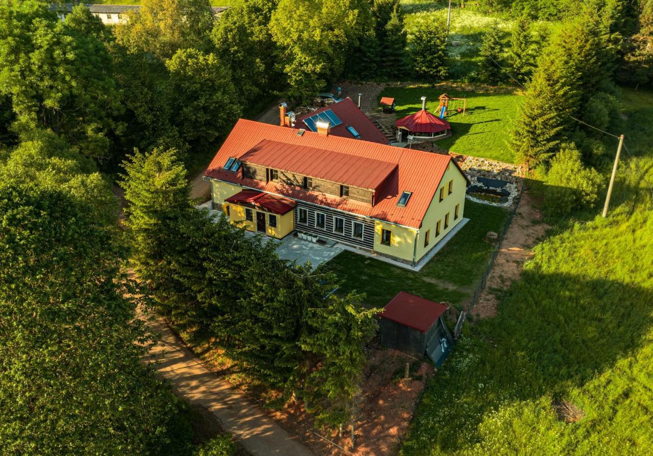 Chalupa Krenov 62 Bernsdorf Exteriör bild